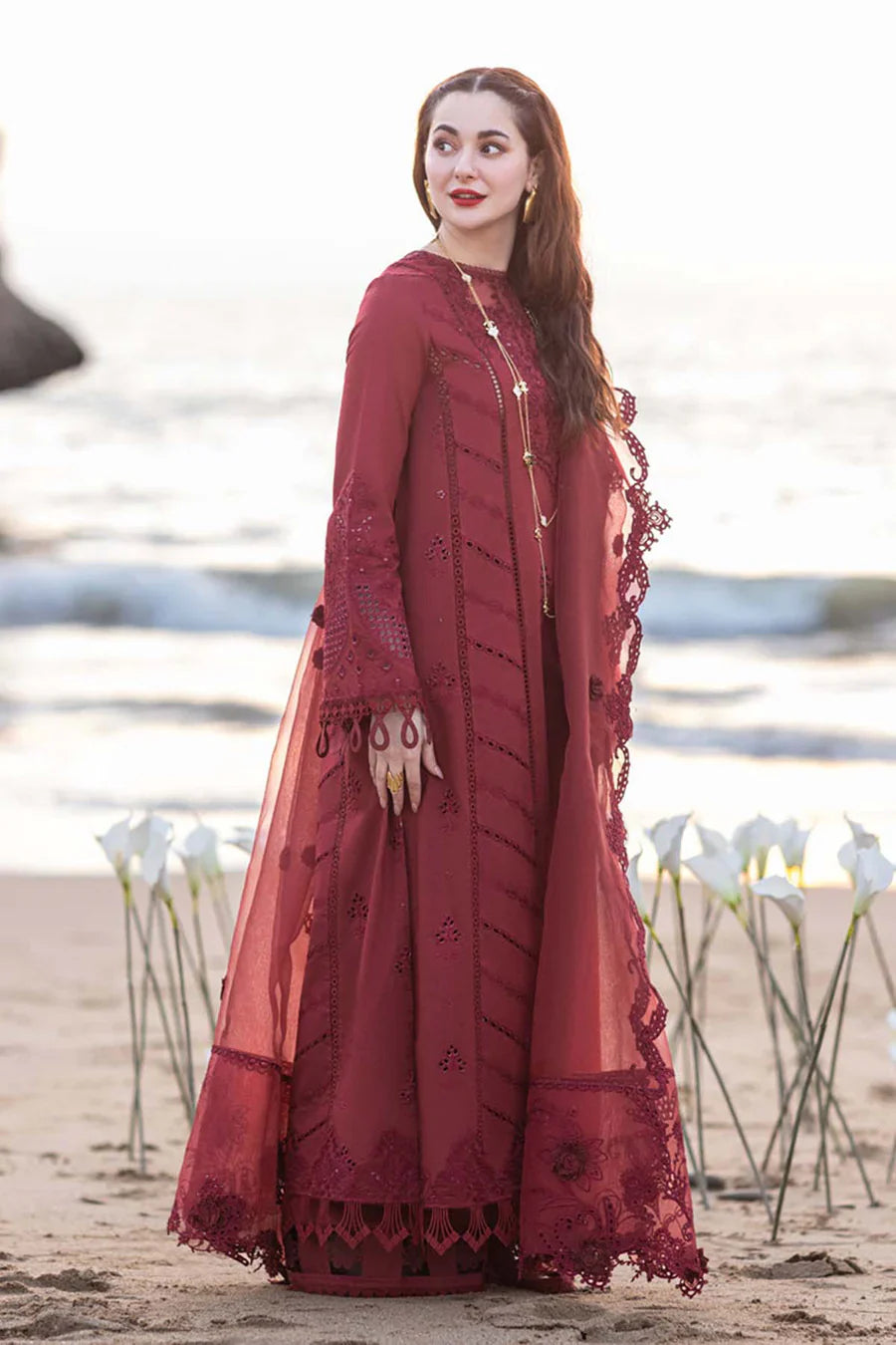 Qalamkar Luxury Embroidered Lawn 3pc with Embroidered Organza Dupatta - GA1841