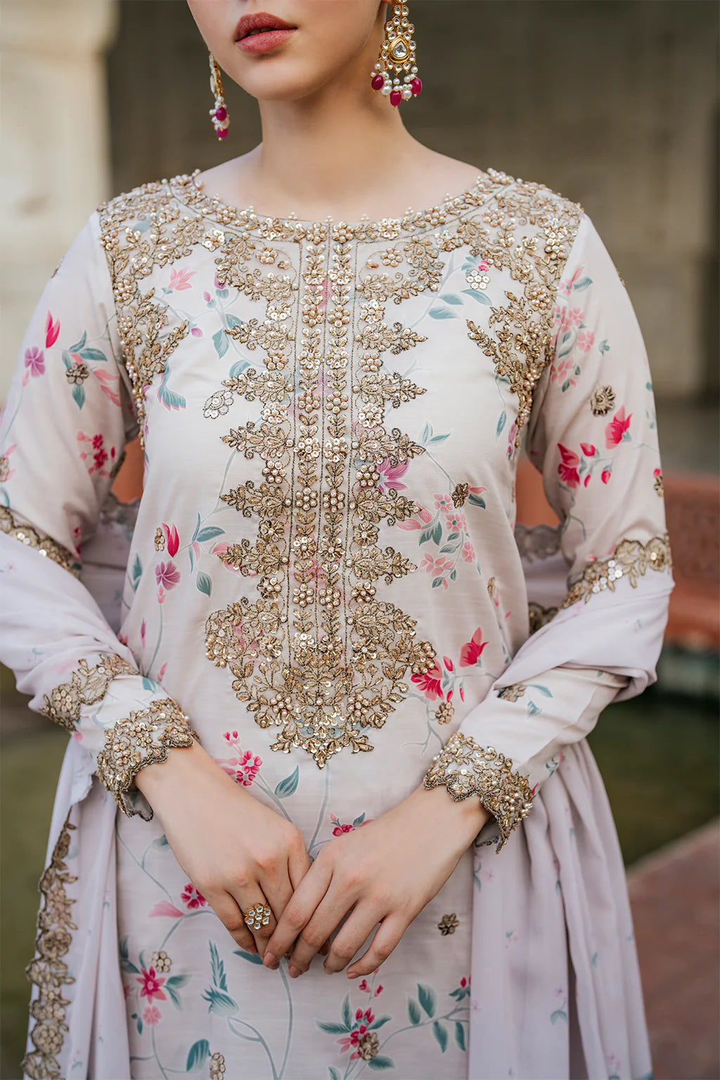 UE-318 Embroidered Printed Lawn