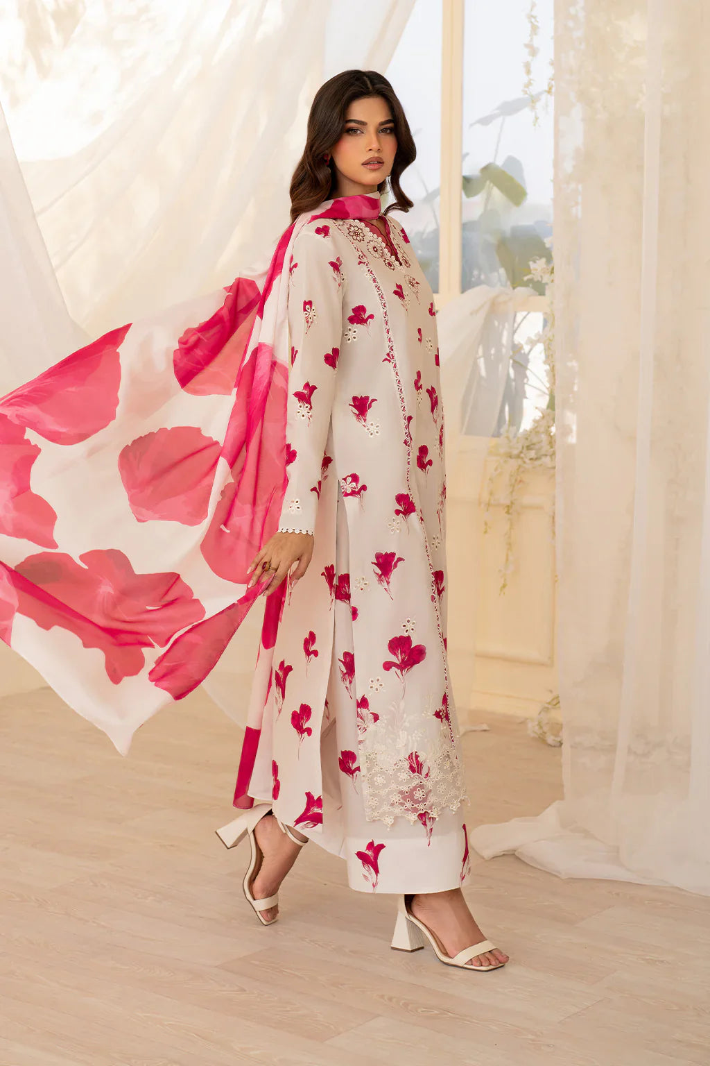 Iznik Premium Lawn Embroidered Collection Unstitched Floral Affair UE-443