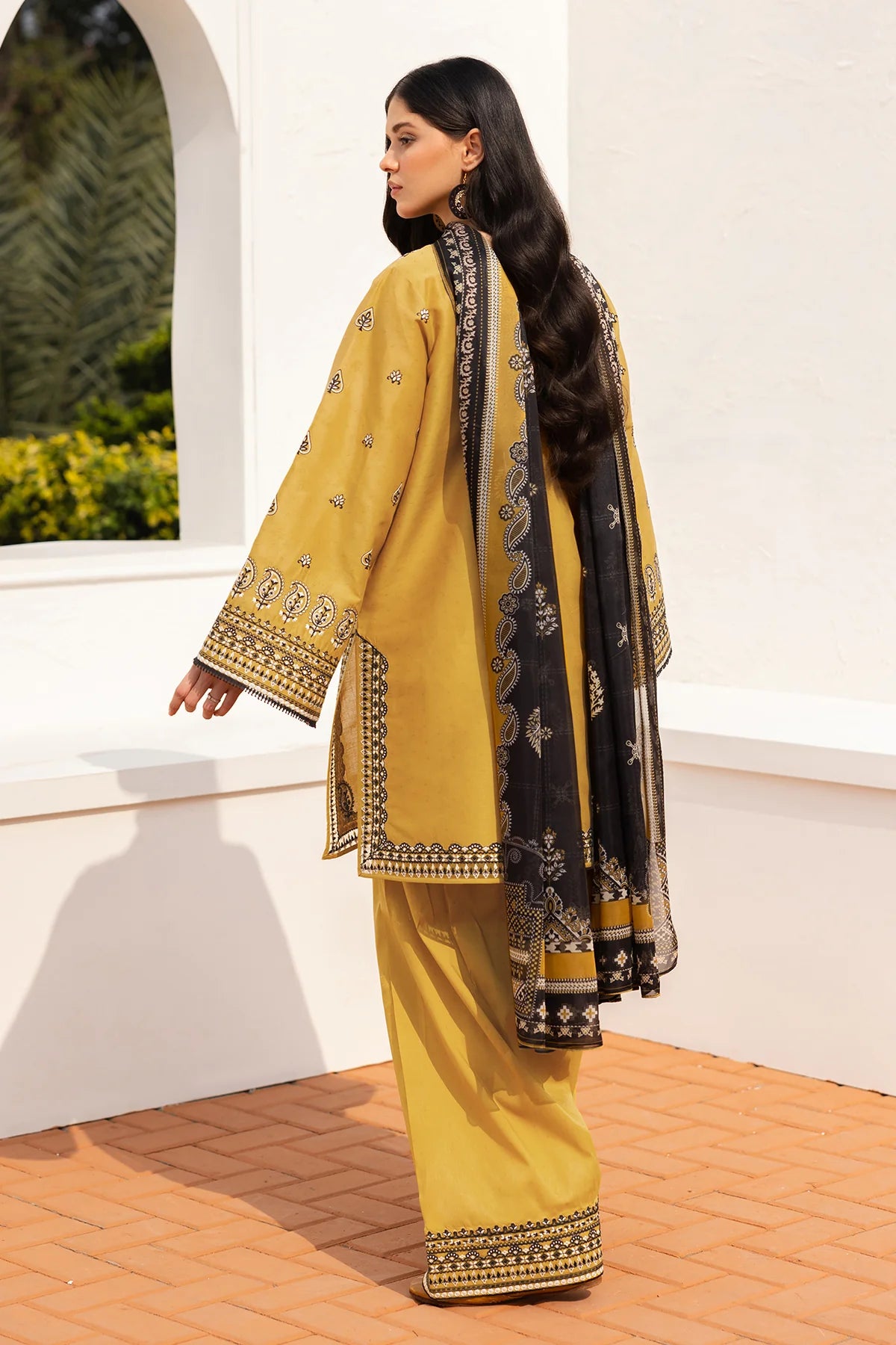 EMBROIDERED DHANAK SF-4153