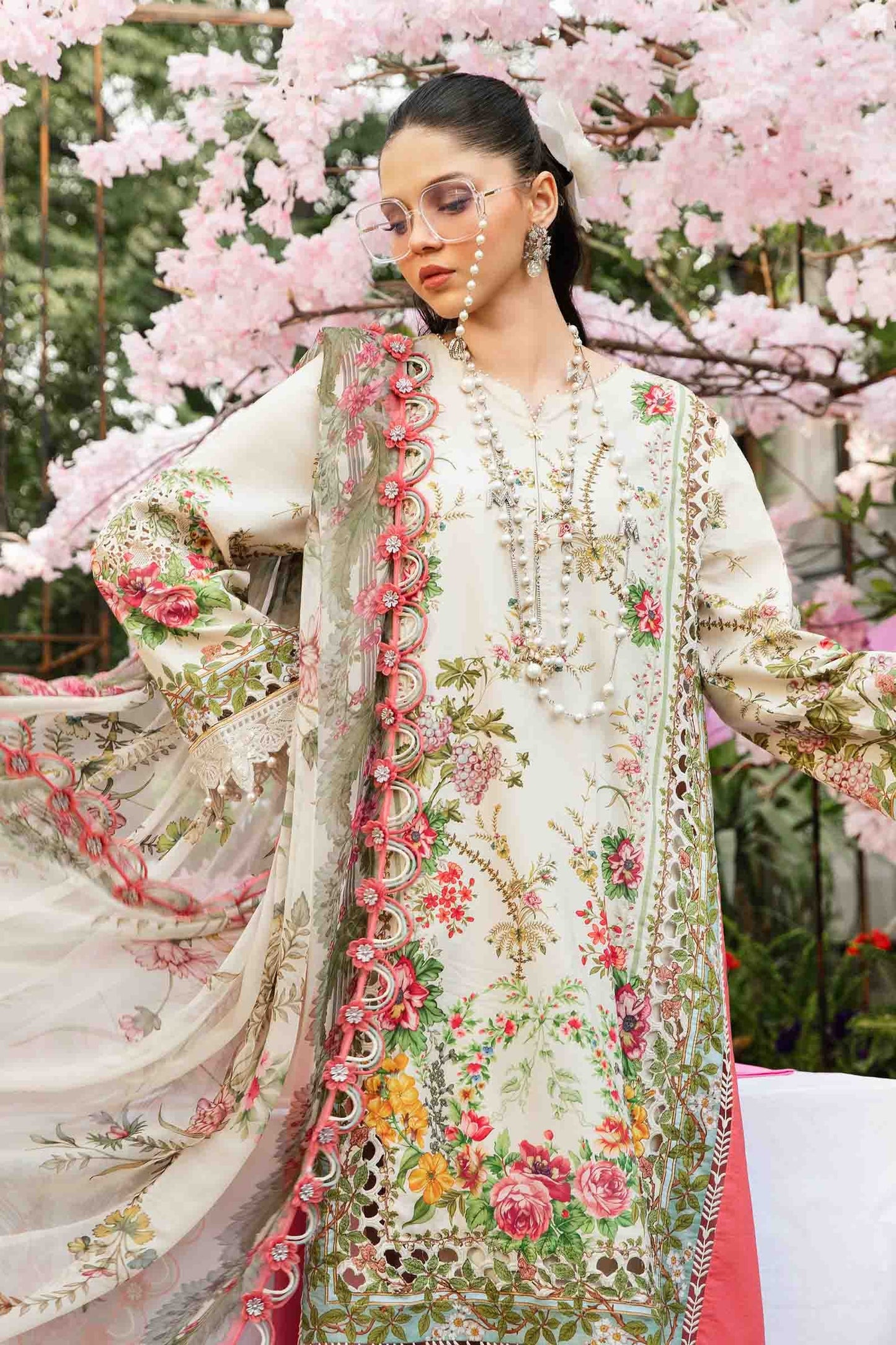 Maria b M Prints Lawn ’25- MPT-2605A