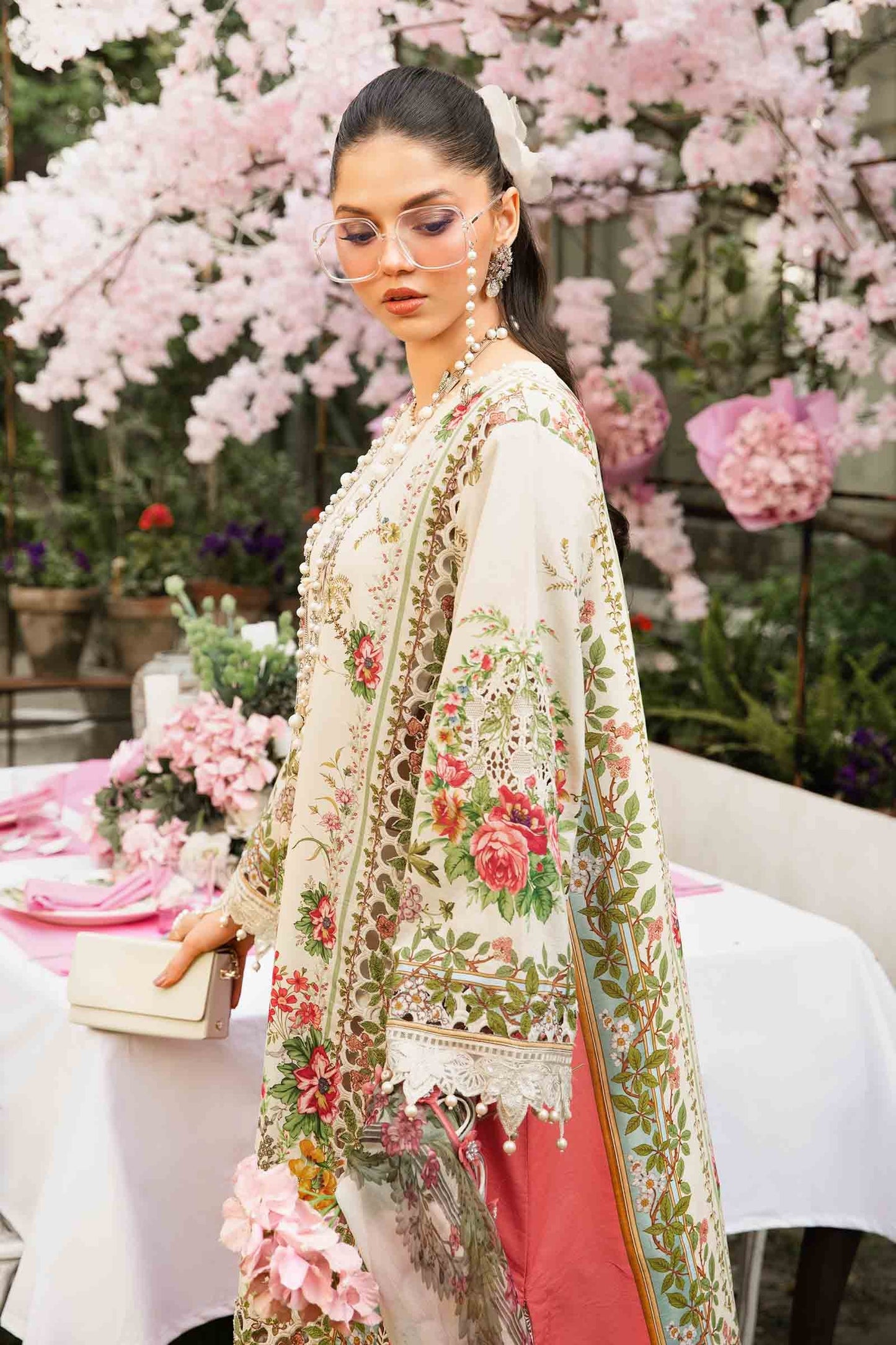 Maria b M Prints Lawn ’25- MPT-2605A