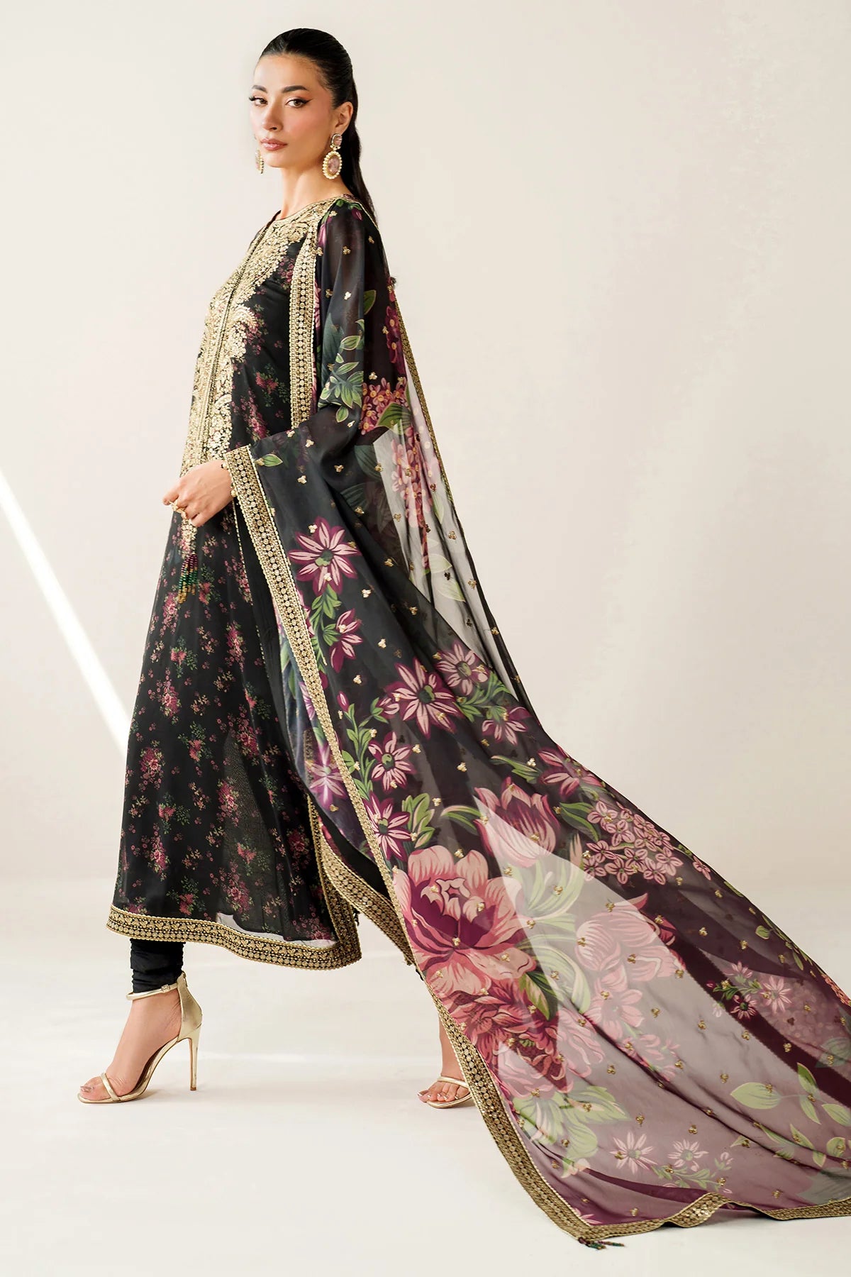 Jazmin Festive Silk D109