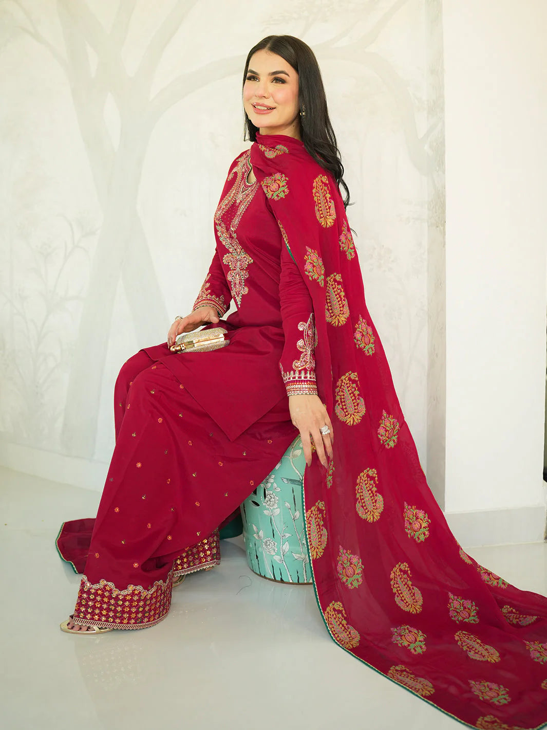 Mayal Festive