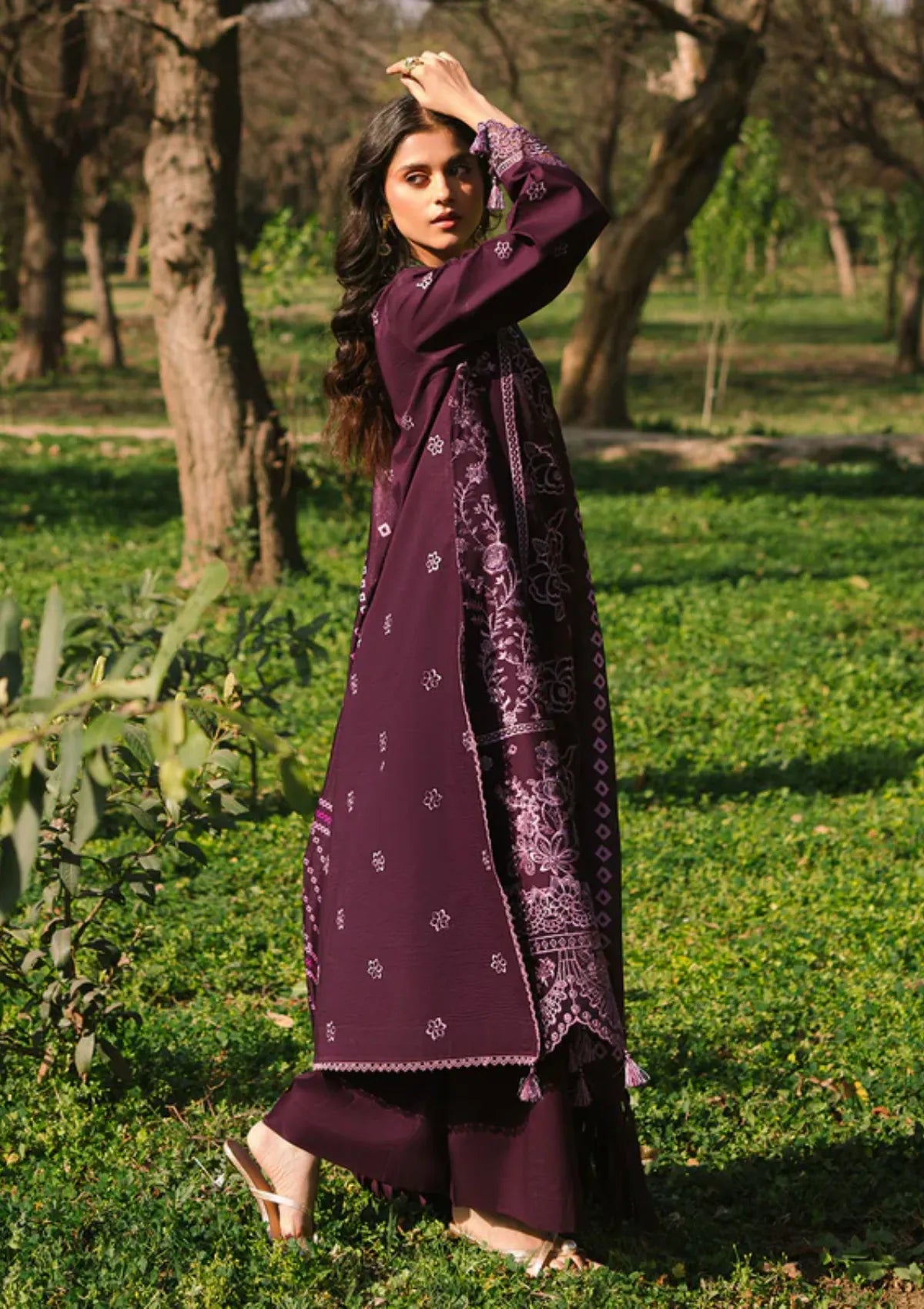 Mahnur Dahlia