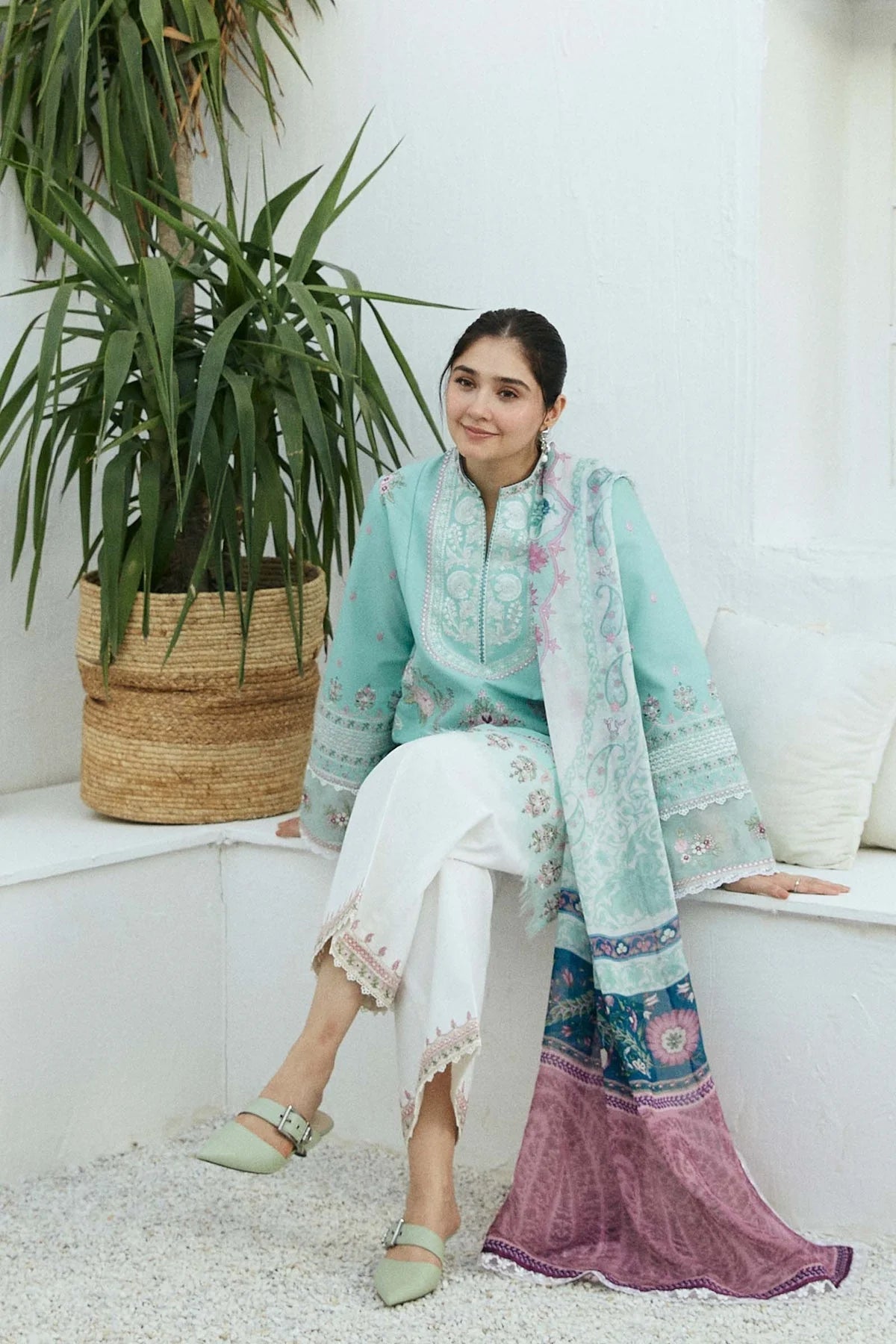 Zara Shahjahan | Coco Dhanak