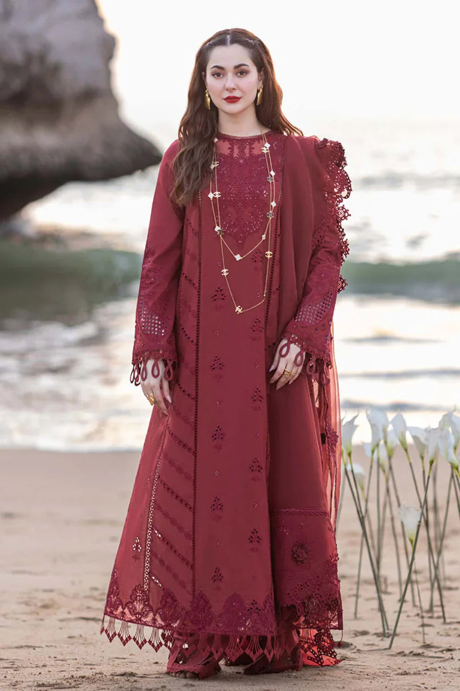 Qalamkar Luxury Embroidered Lawn 3pc with Embroidered Organza Dupatta - GA1841
