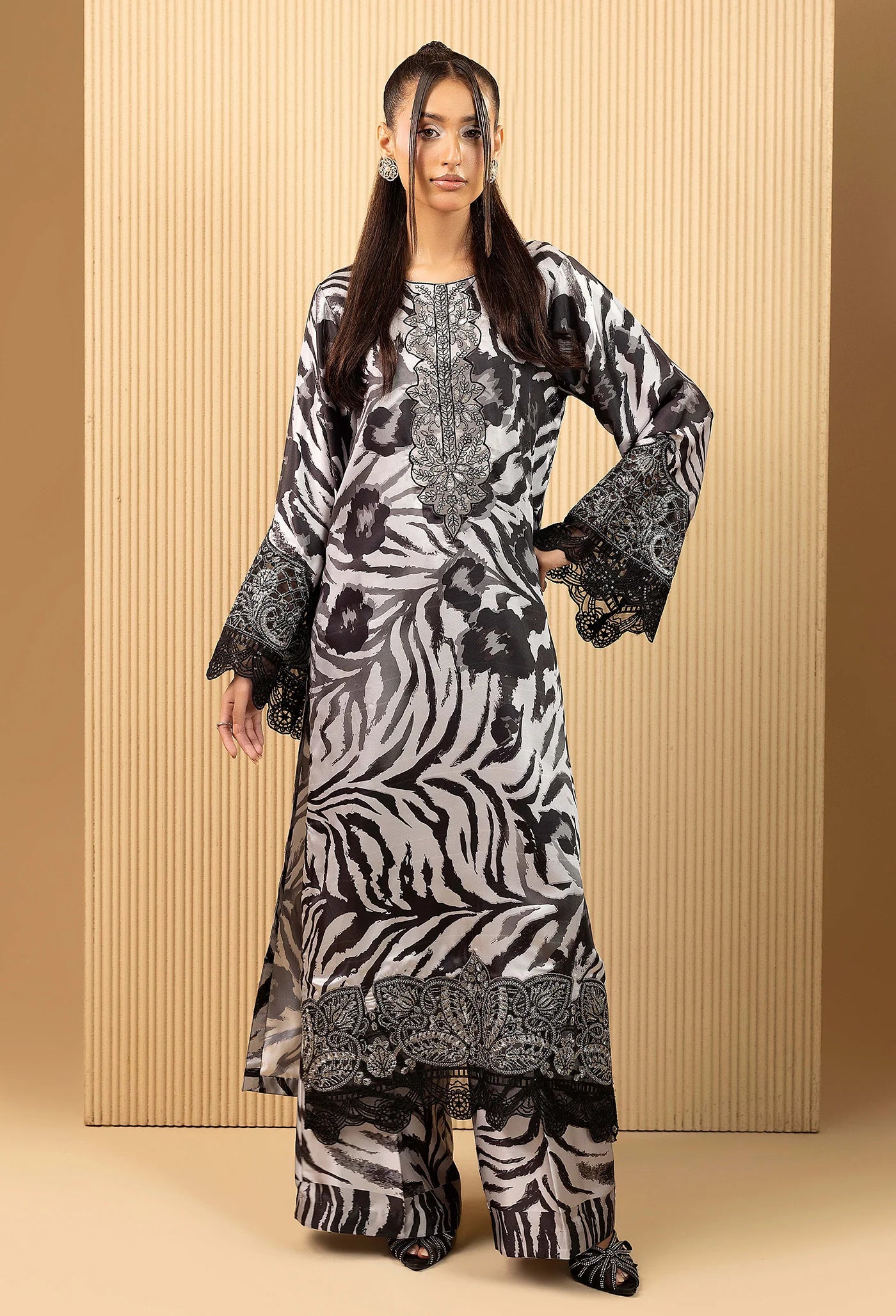 Adans Libas Unstitched 3 piece Printed Lawn