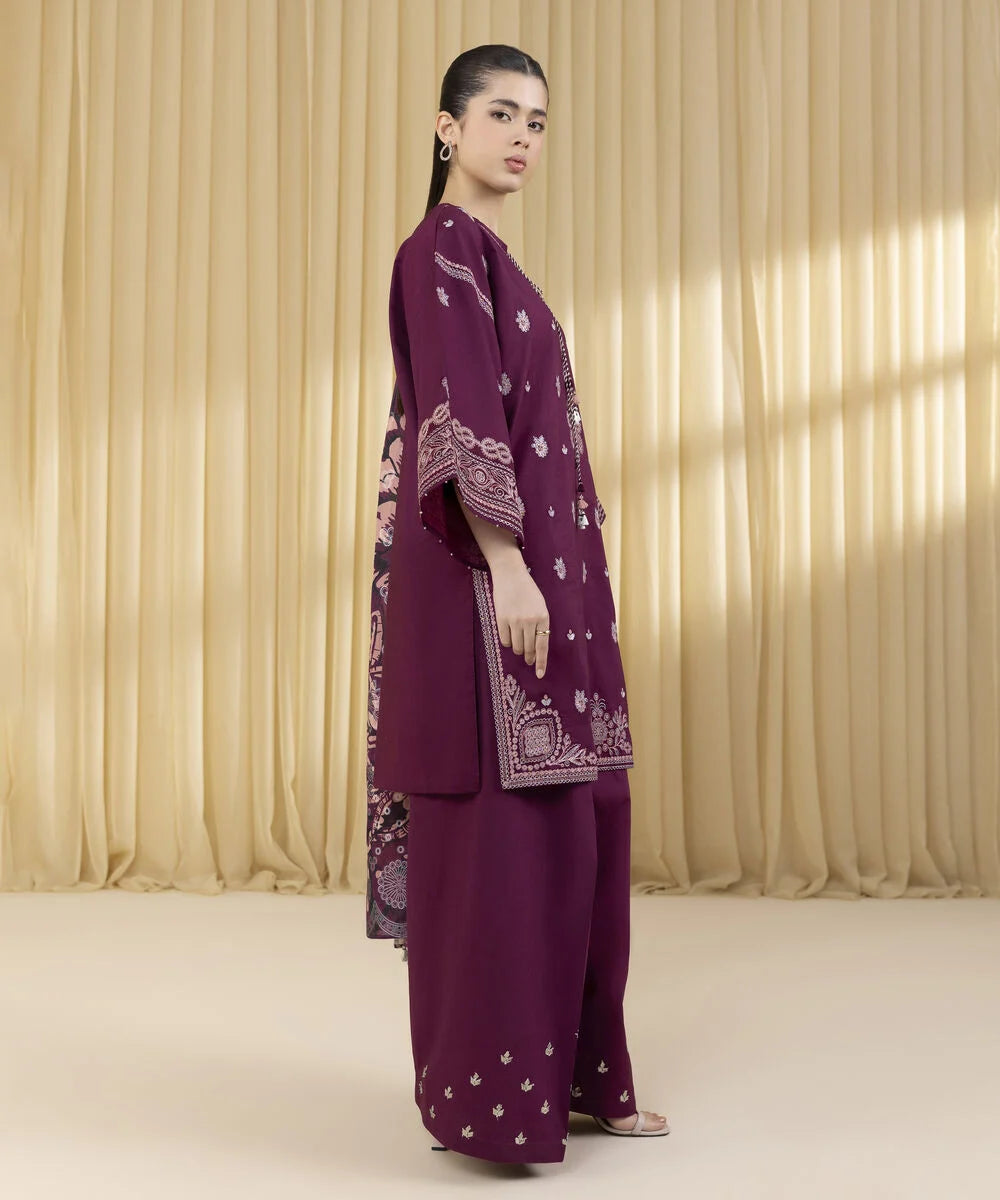 3 Piece - Embroidered Dhanak Winter Suit