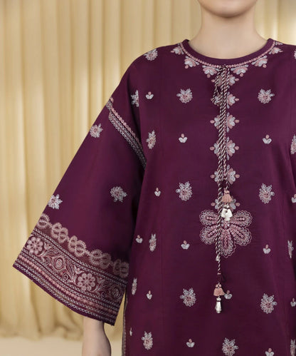3 Piece - Embroidered Dhanak Winter Suit