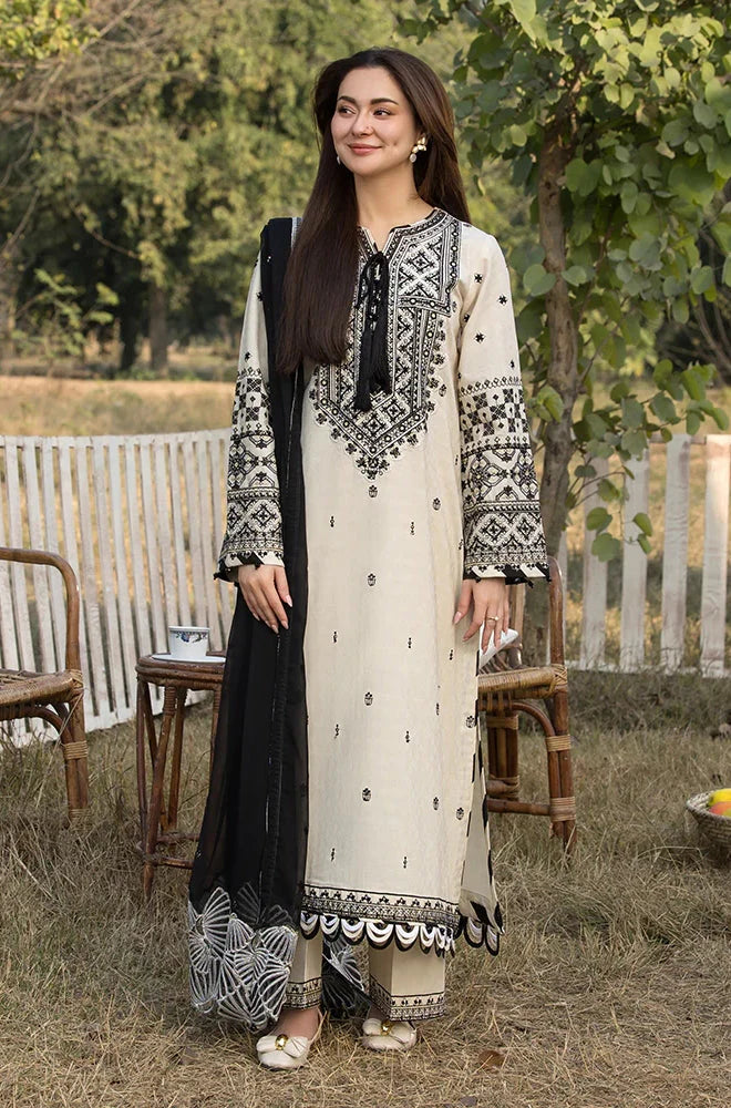 Dhanak 3PC Embroidered