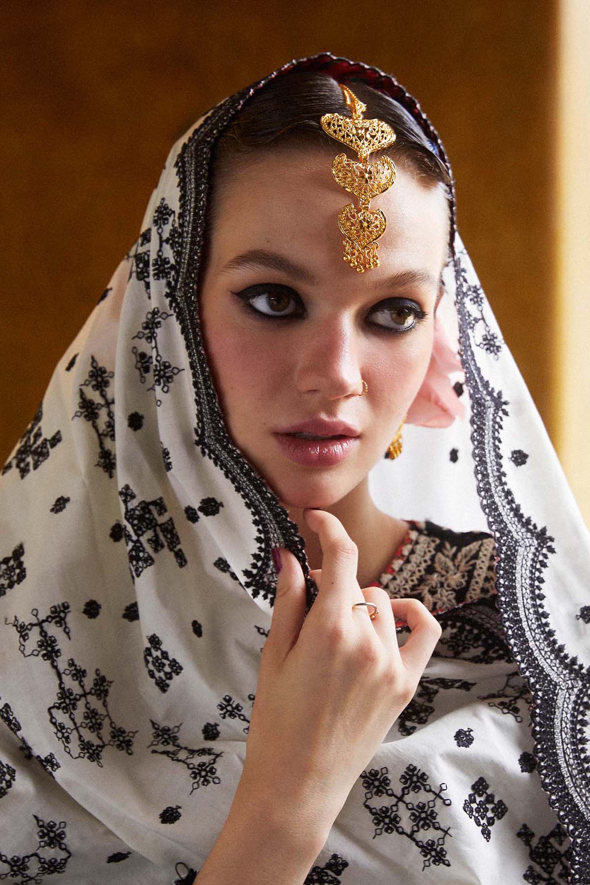 Hussain Rehar 3PC Embroidered Lawn Suit with Printed Cotton Slub Net Dupatta -GA2003