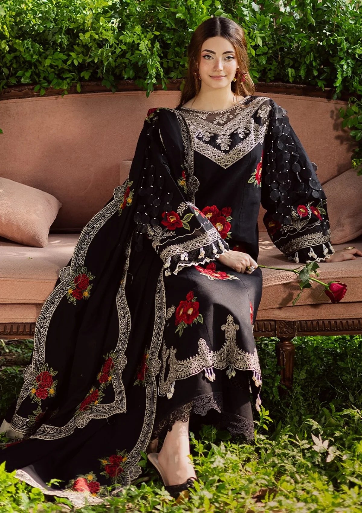 3 Piece Unstiched Embroidery Dhanak