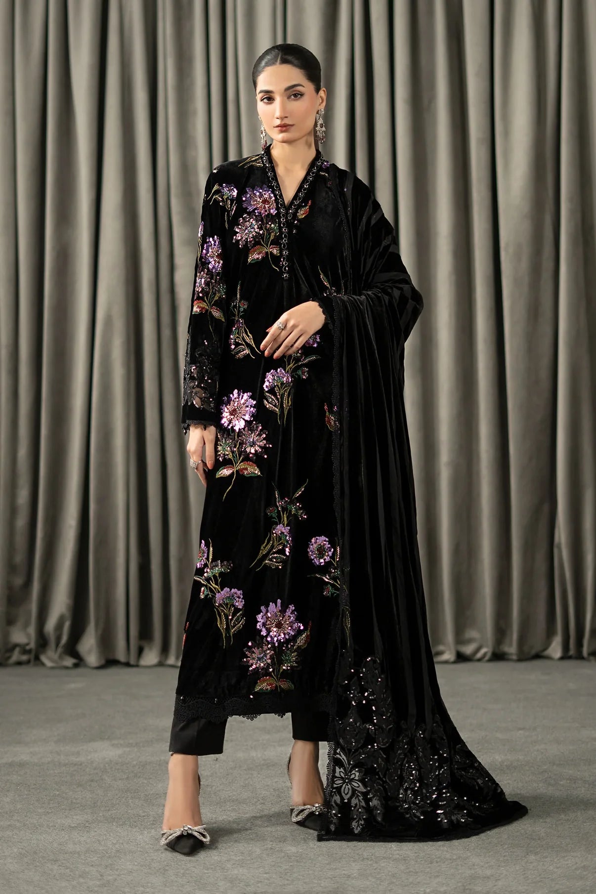 Maria.B Lawn Unstitched Embroidered 3 Piece
