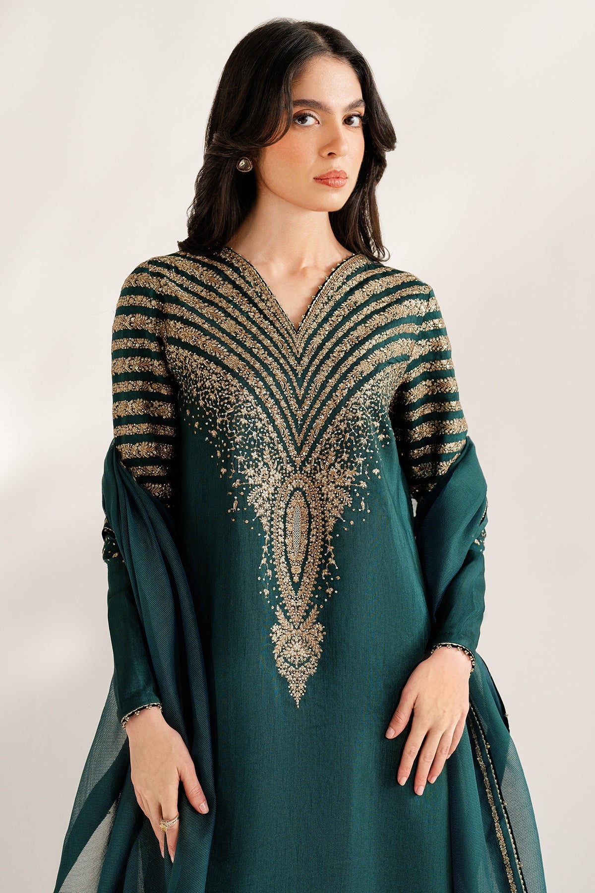 Embroidered Silk UR-7056