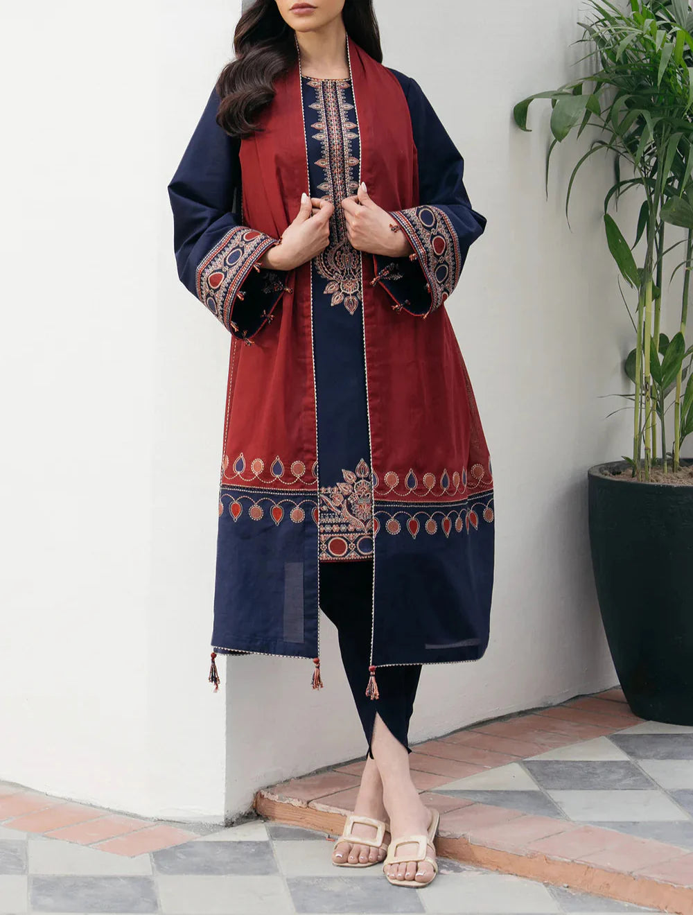 Grace S1214-Embroidered 3pc DHANAK