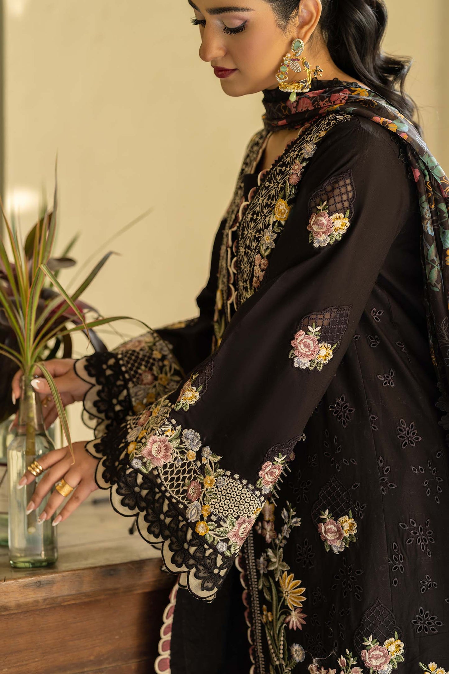 Koyal 3Pc Luxury Lawn Embroidered