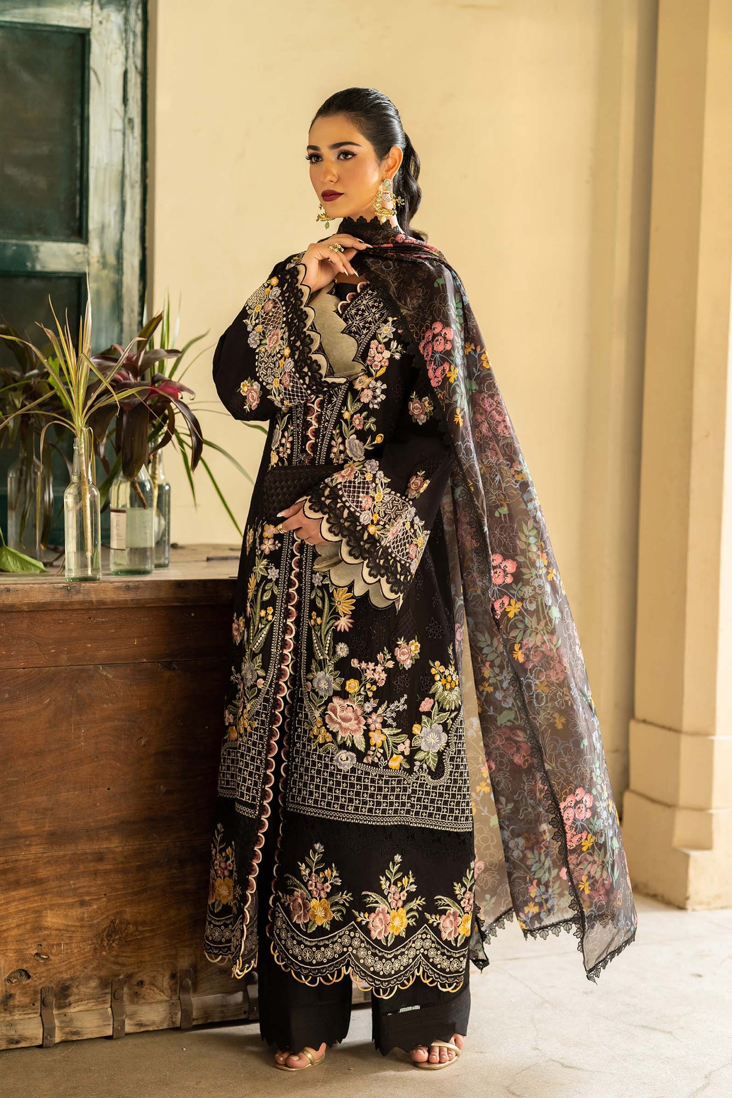 Koyal 3Pc Luxury Lawn Embroidered