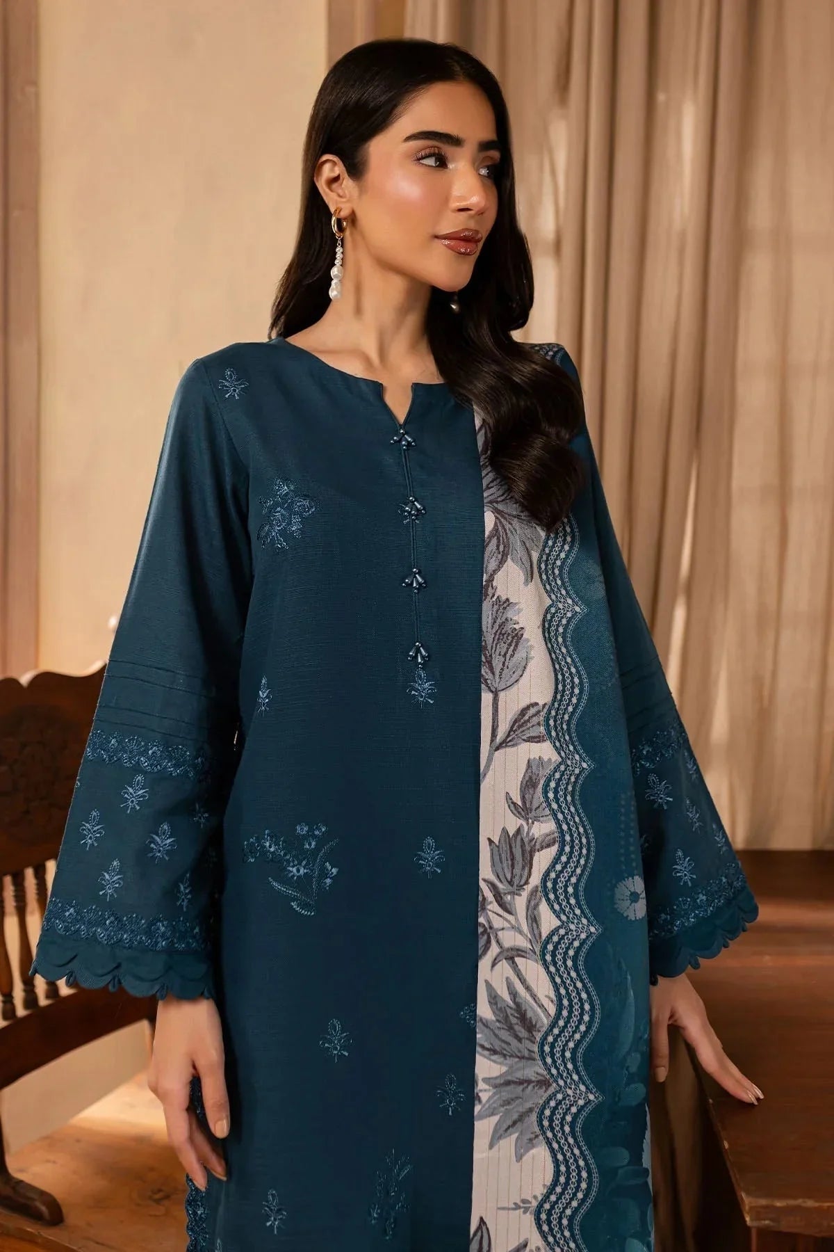 NUREH - 3PC DHANAK EMBROIDERED