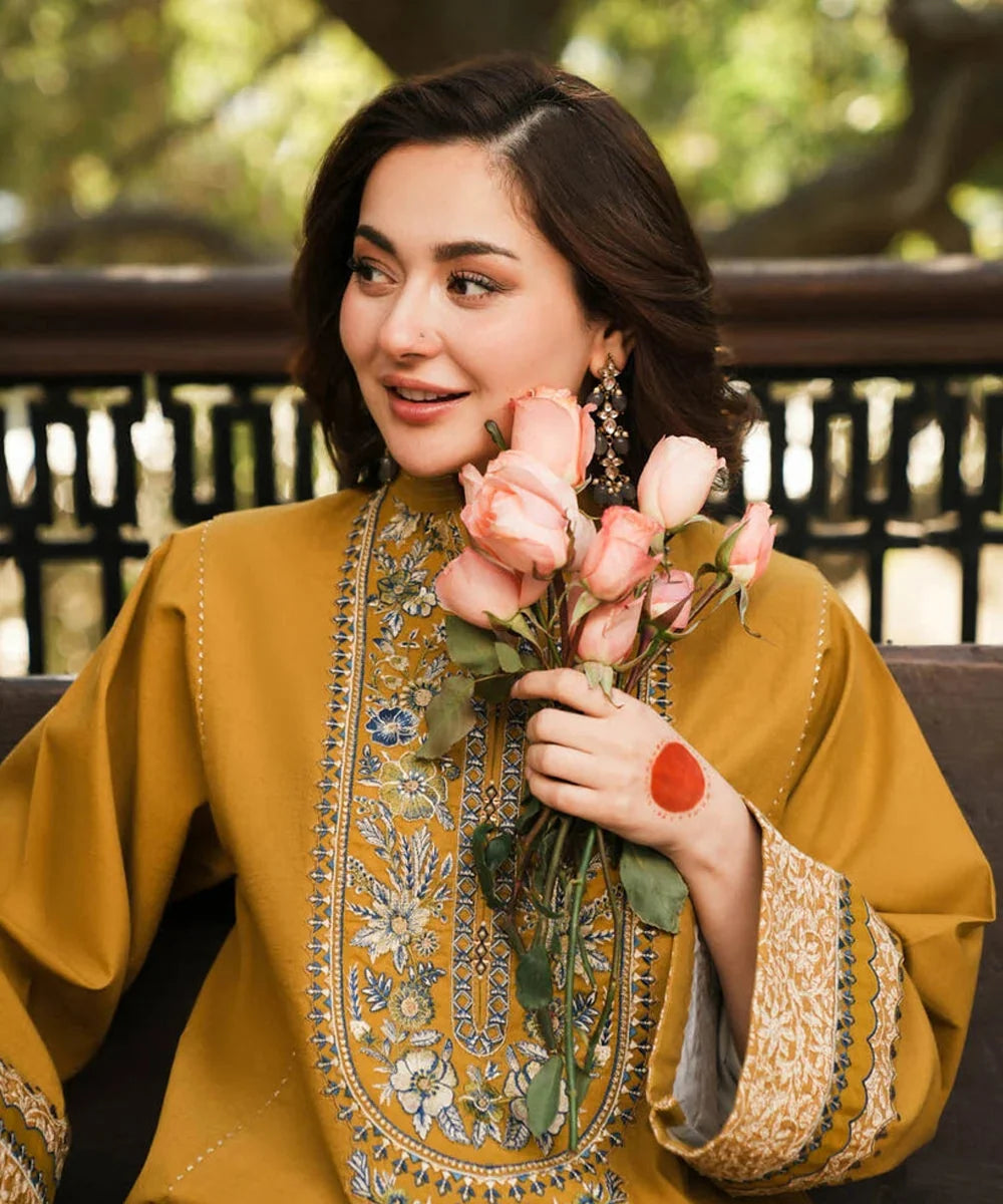 Luxury Dhanak 3 Piece Unstitched Sapphire