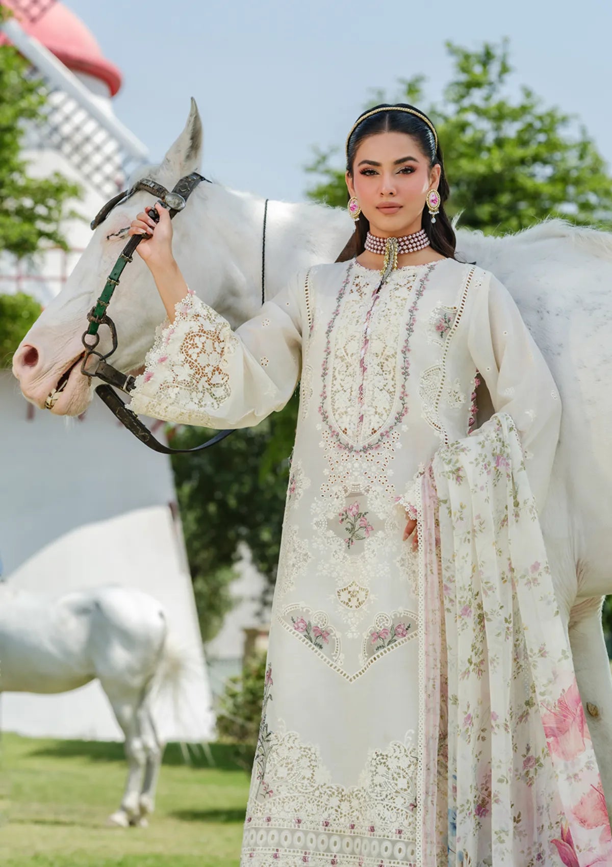 Elaf Luxury Lawn'25 Vol-2 ELH-7A WHITE EMPRESS
