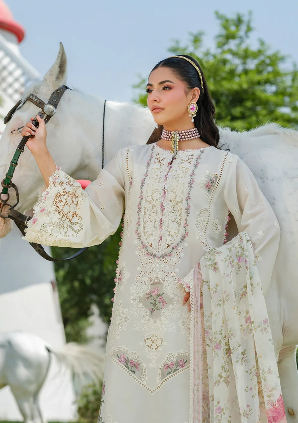 Elaf Luxury Lawn'25 Vol-2 ELH-7A WHITE EMPRESS