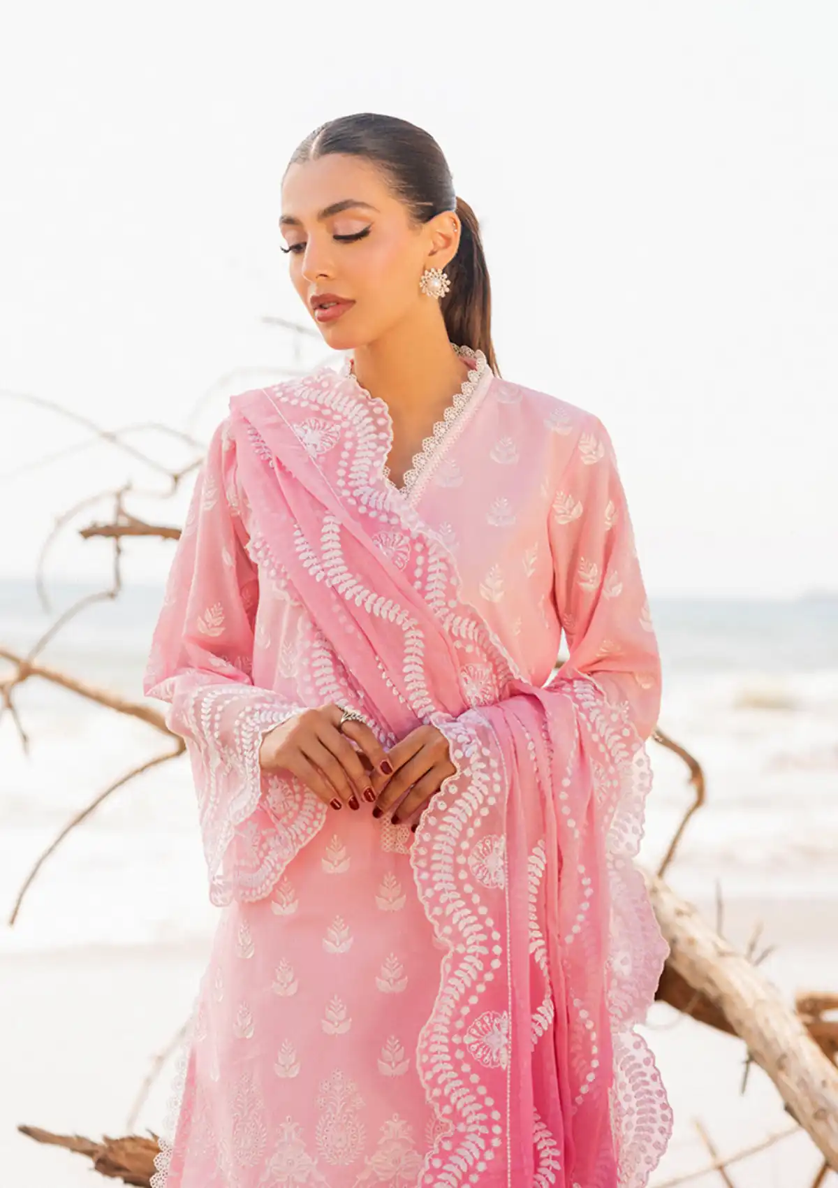 Zainab Chottani Luxury Chikankari'24 D-08B Amyra