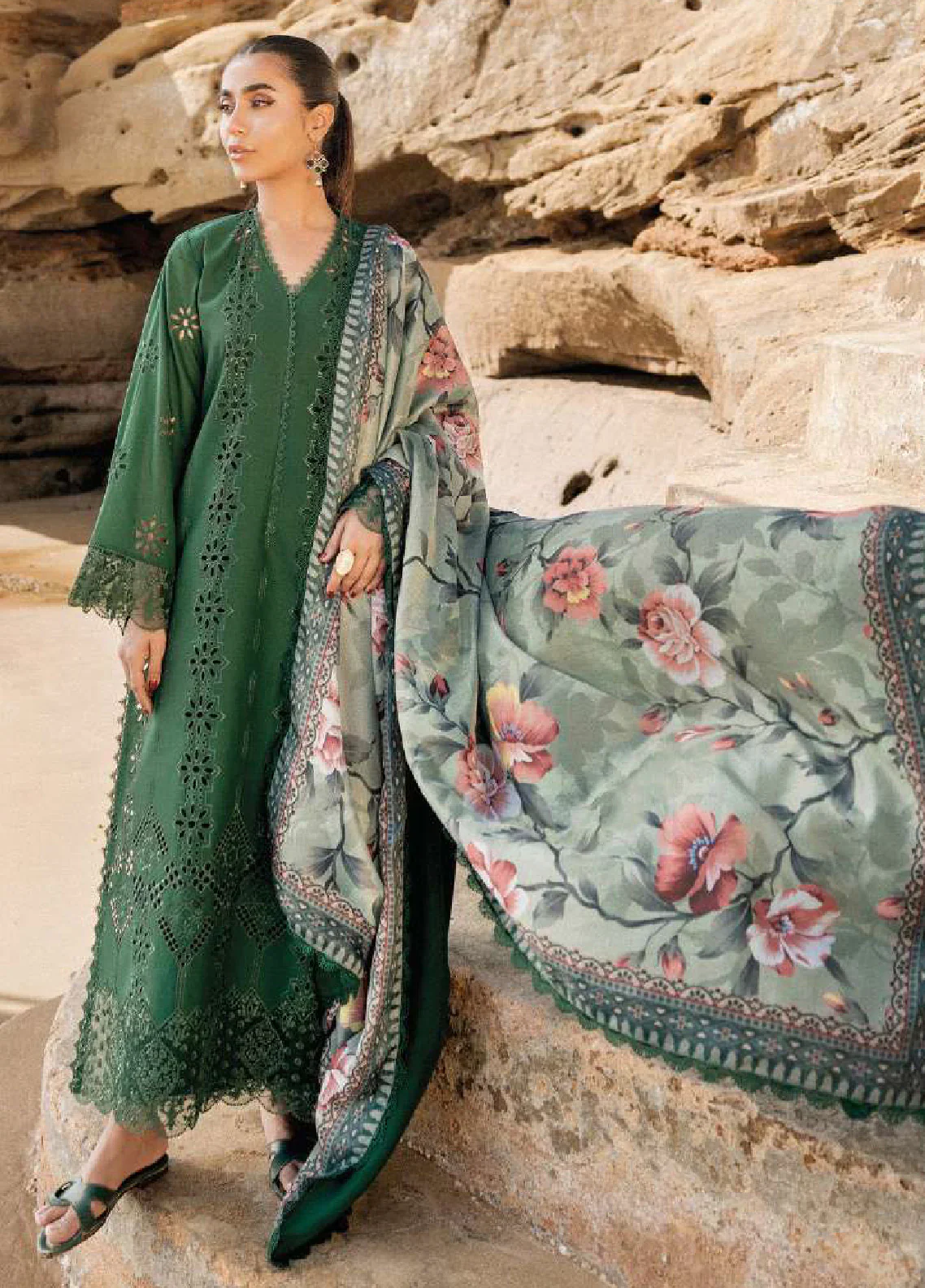 Zainab Chottani Embroidered Lawn Unstitched 3 Piece Suit - ZC24CL 1A AYSEL